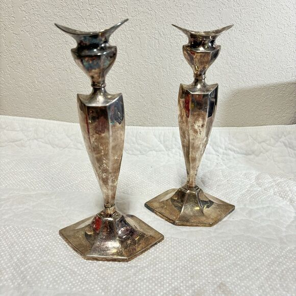 Pair of Silver Plate Candlesticks Pointed Gothic Vintage Sheffield READ - Picture 1 of 6